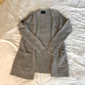 Abercrombie & Fitch Grey Knit Cardigan
